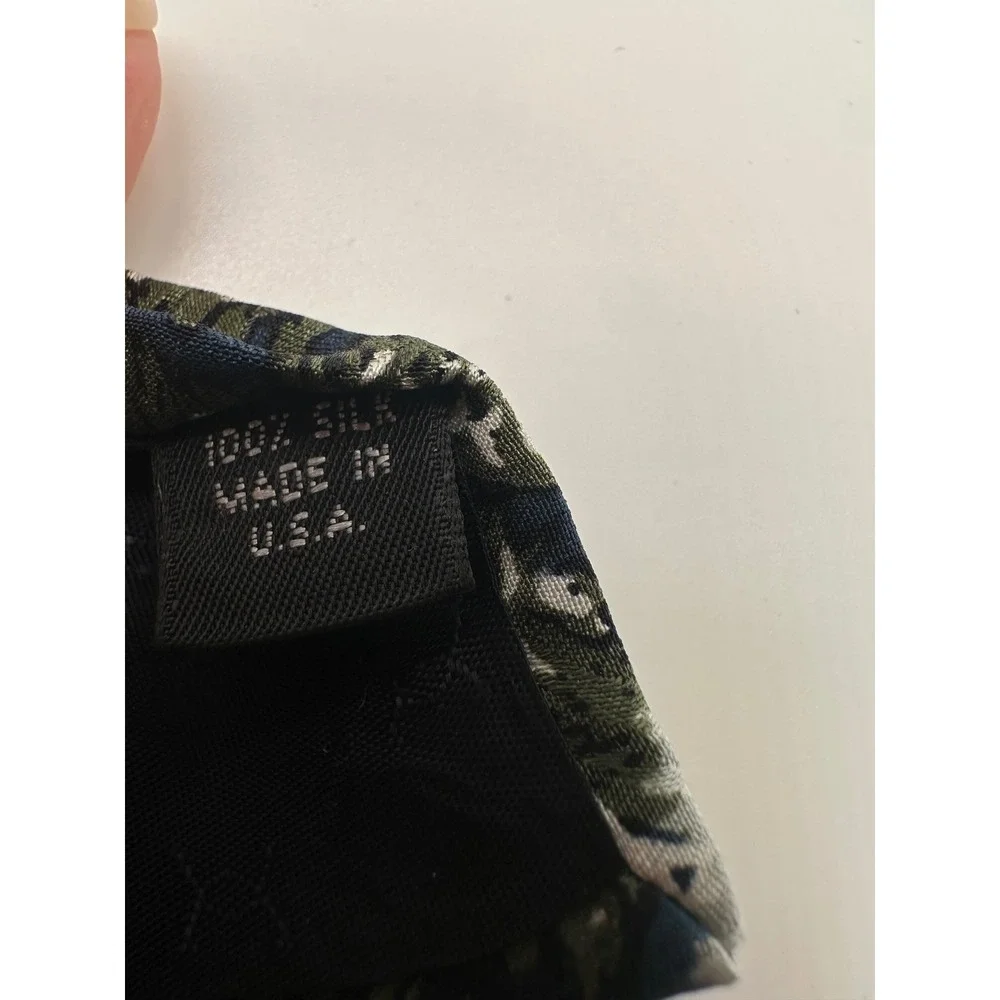 Vintage Free Man Apparel Mens Silk‎ Necktie Winter Scene Church Snow Trees